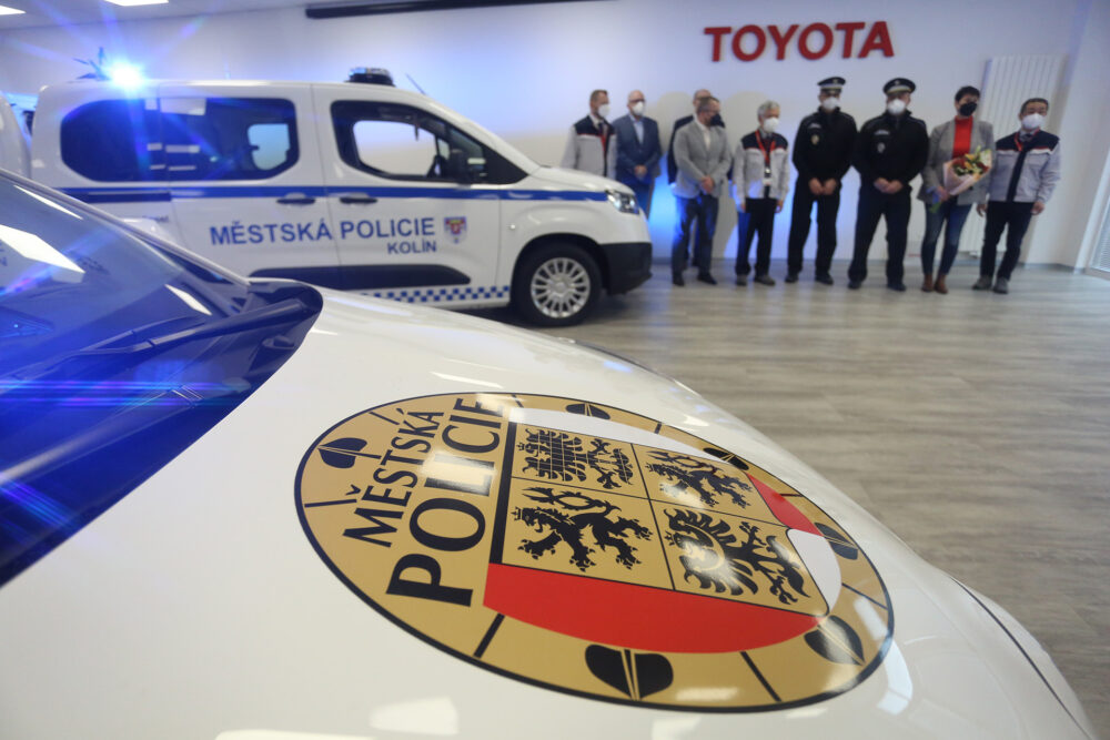 Toyota rozšiřuje vozový park městské policie v Kolíně